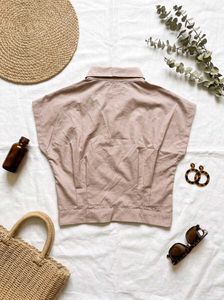 minimalist chic shirt