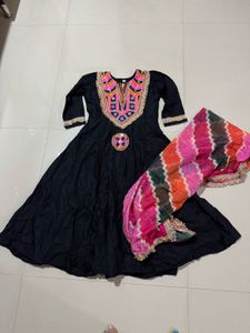 Ethnic Black Anarkali Kurta Set