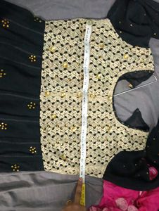 Elegant Black &amp; Gold Embellished Kurta