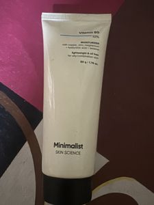 Minimalist Vitamin B5 Moisturizer