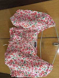 Chic Floral Puff Sleeve Top