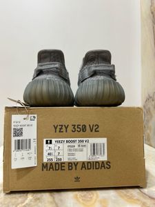 Adidas Yeezy 350 V2 Space Ash/Stegry