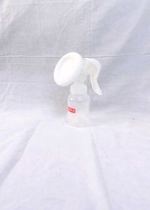 Babyhug Manual Breast Pump BPA Free Feeding Kit Ne