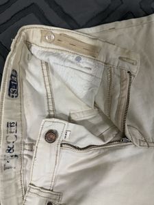 White Slim-Fit Jeans