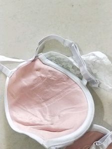 36D White Bra with Lace Detail