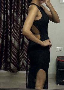 Sleek Black Maxi Dress with Open Back