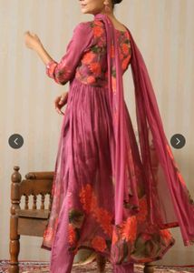 beautiful silk kurta set with dupatta ✨