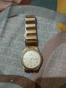 Titan Gold Analog Watch