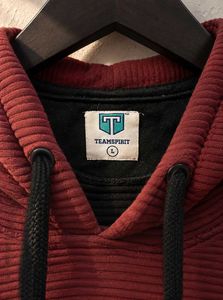 Reliance Trends Thick Maroon Hoodie