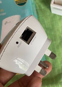 TP-Link AC750 Wi-Fi Range Extender