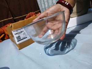 Set of 2 Glass Mixing Bowls