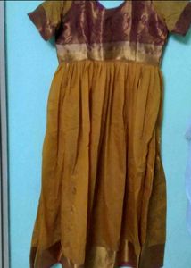 Elegant Ethnic gown with lining