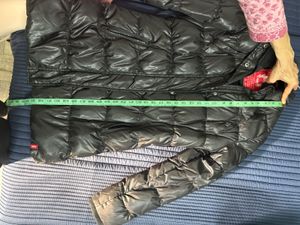 Stylish Black Puffer Coat for Women