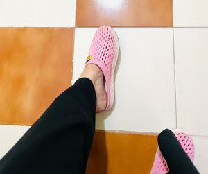 Cute Pink Smiley Face Slip-On Sandals