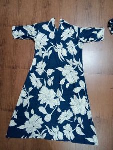 Stylish Navy Blue Floral Kurta