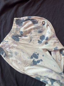tie-dye joggers with elasticated waistband