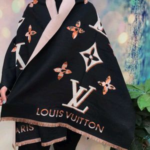 branded stoles unisex