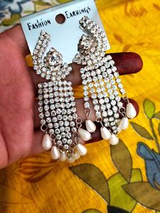 Sparkling Rhinestone Dangle Earrings