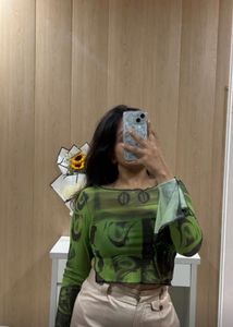 Bell sleeve abstract printed top - S