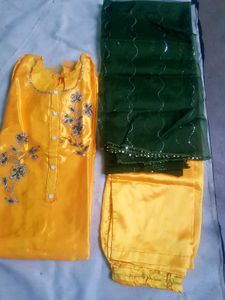 Elegant Yellow Kurta Set for haldi occasion