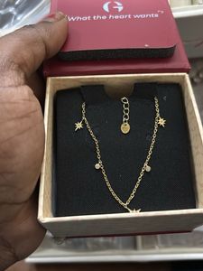Delicate Star Pendant Necklace