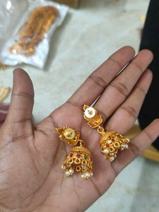 Stunning Gold Plated Necklace Set