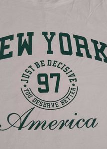 New York Graphic Crop T-Shirt🍋‍🟩