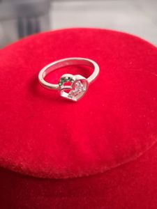 Beautiful New Pure Silver Ring