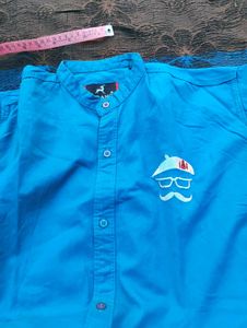 selling shirt good condition
