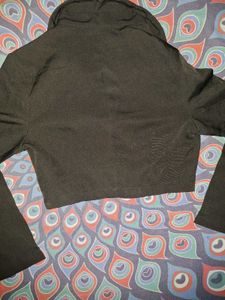 Chic Cropped Black Blazer ( urbanic )