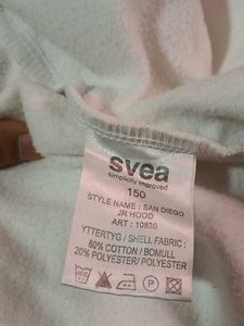 White SVEA San diego JR hoodie