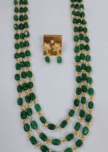 Elegant Green Stone Necklace & Earrings Set