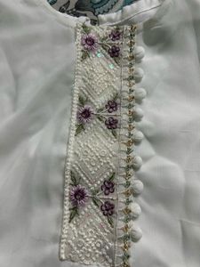 6-8 yrs girl 3 pc suit embroidered
