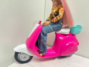 Pink barbie Scooter Playset