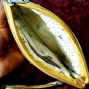 Elegant Gold Clutch!