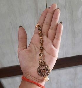 Elegant Ethnic Maangtika