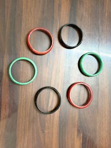 Set of 6 Colorful Bangles