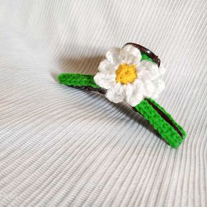Daisy Hair Claw Clip