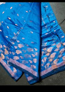 Beautiful Leaf Pattern Saree