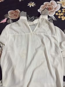 Chic White  top