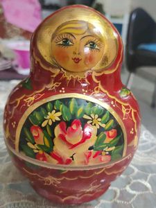 New, Unused, Hand-Painted Russian Nesting Dolls Se