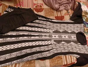 New Stylish Black &amp; White Kurta Set