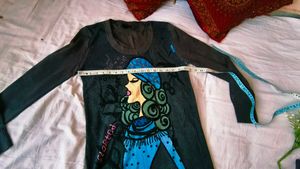 Very Beautiful N Comfortable Light Woolen Top