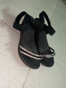 girls  Black Flat Sandals