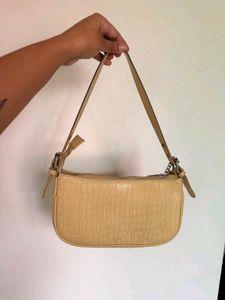 Pinteresty Butter yellow lino perros bag🐆