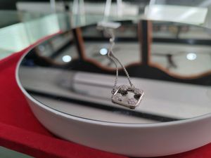 925 Silver Pendant With Chain