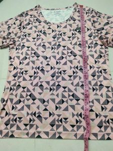 Clovia T-shirt
