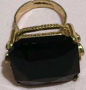 Vintage Black Stone Statement Ring