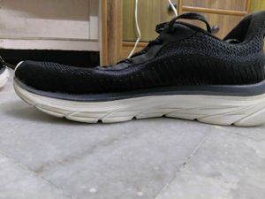 Black Sports Shoes