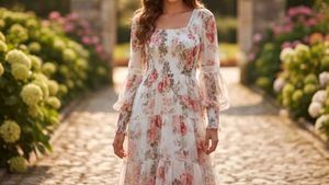 Floral Print Maxi Dress